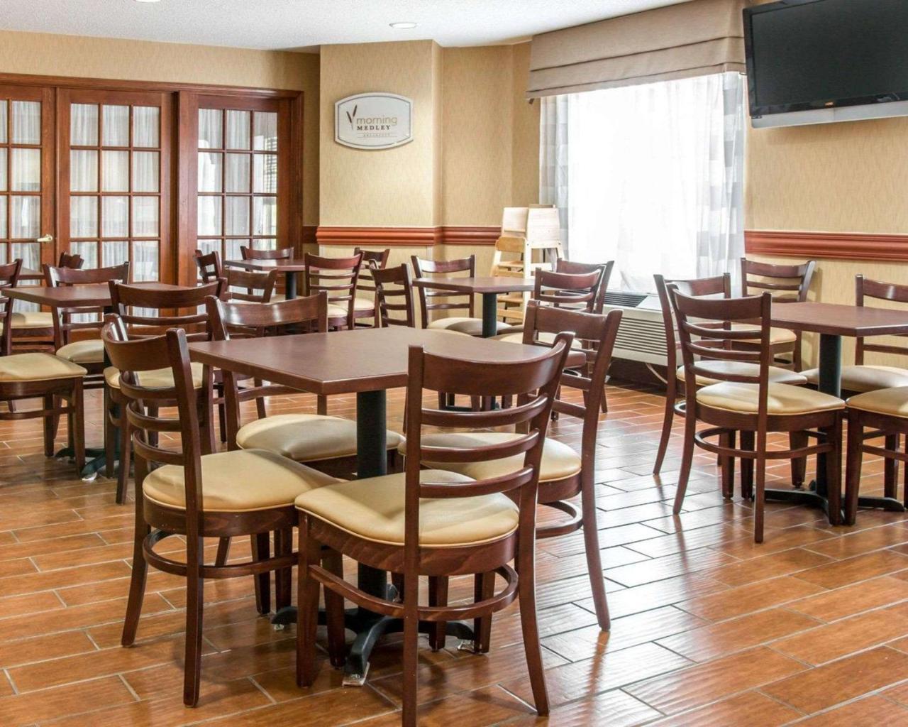 Sleep Inn & Suites Каскейд Экстерьер фото